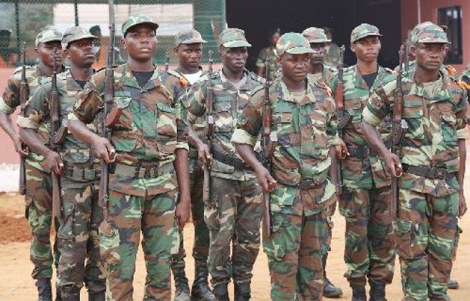 Ex-militares do MPLA acusam associação de desvio de 5 milhões de dólares