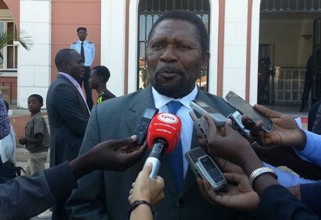 Isaías Samakuva, acusou o Estado angolano de “capturar” os restos mortais de Jonas Savimbi