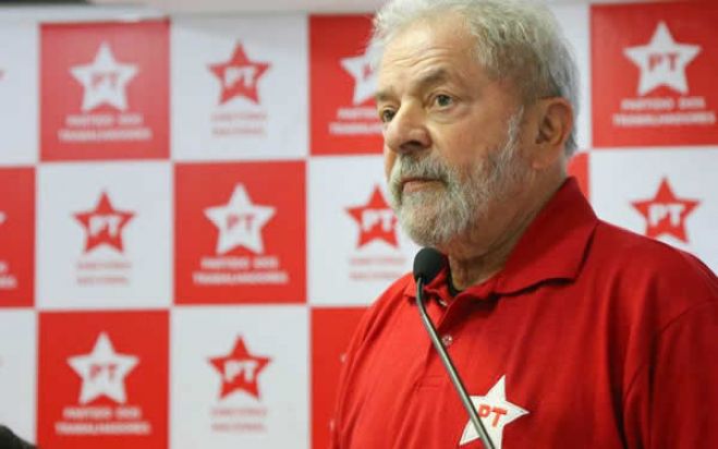 Procurador denuncia: &#039;Lula é o grande general que comandou prática de crimes na Petrobras