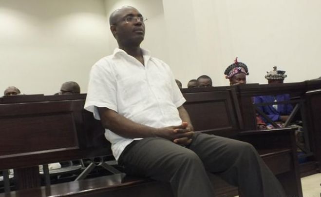 Juízes entendem que jornalistas absolvidos no tribunal de Luanda cumpriram as regras