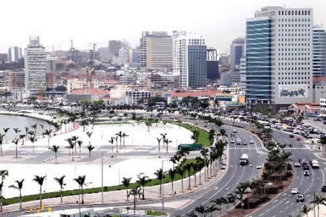 Dívida pública de Angola sobe para 72,8% e economia cresce 2,2% - Moody&#039;s