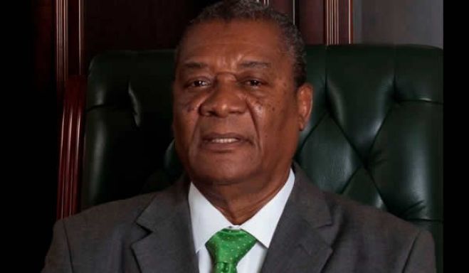 Evaristo Carvalho eleito presidente de São Tomé