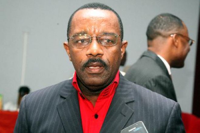 Vice-presidente da CASA-CE diz não se opor à saída de Abel Chivukuvuku