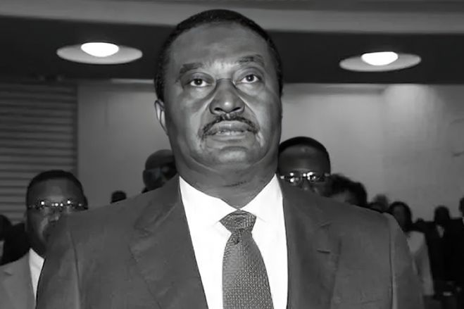 João Lourenço o criou comissão para organização das exéquias de ex-vice-PR