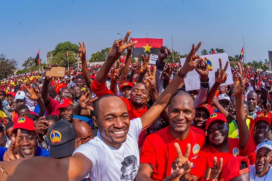 Os verdadeiros culpados da morte nação Angolana