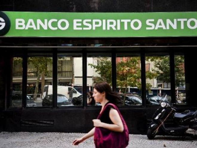 &quot;Banco Espírito Santo&quot; continua por Angola seis meses depois do fim do banco