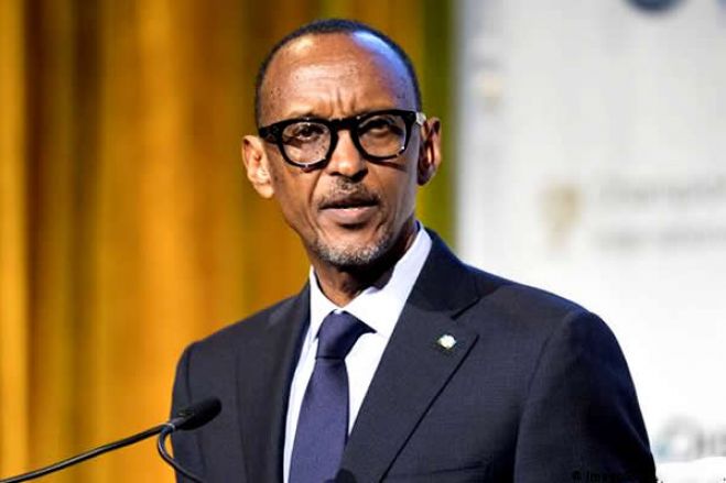 Kagame volta a defender expulsão de imigrantes ilegais do Reino Unido para o Ruanda