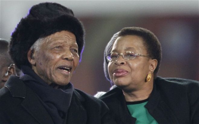 Família não questiona testamento de Nelson Mandela