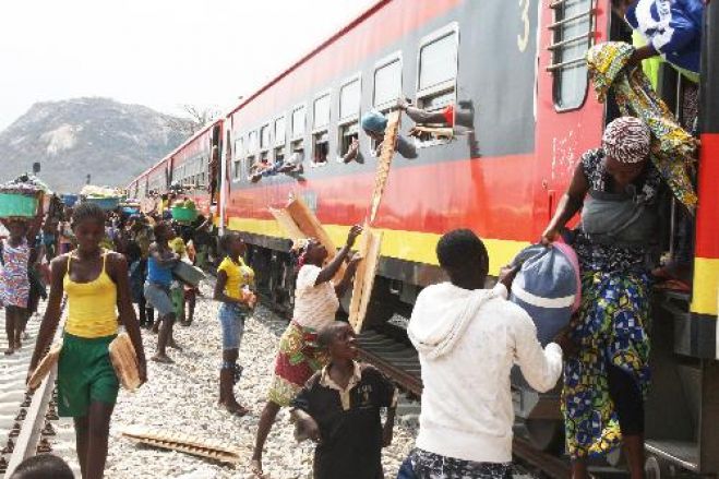 Caminho-de-Ferro de Luanda aumenta preços a partir de sexta-feira