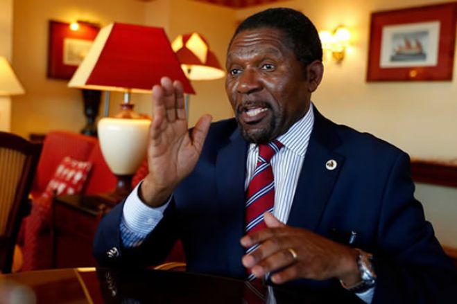 Isaías Samakuva admite ser candidato a Presidente de Angola em 2022