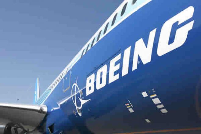 Angola arrisca-se a perder 63 milhões USD ao cancelar compra dos Boeings