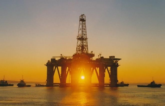 Angola prevê subida de 48% na riqueza gerada pelo petróleo em 2016