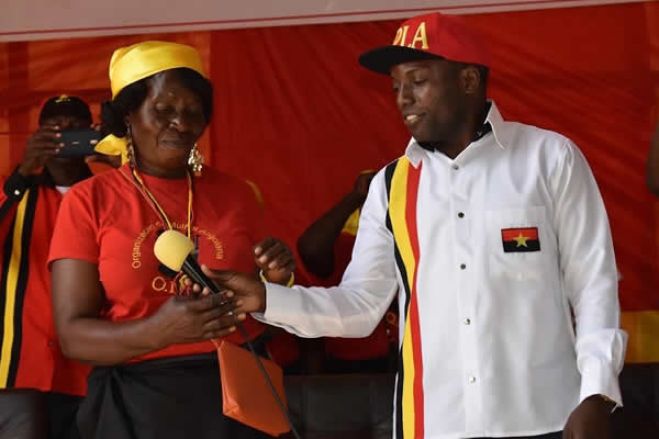 Deputado da UNITA diz que governador do Cuando Cubango precisa crescer politicamente