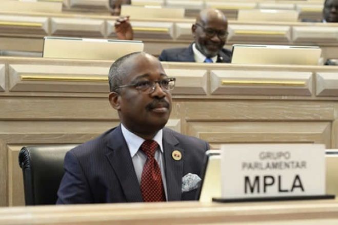 MPLA critica decisão da oposição de pedir ao PR para não promulgar a Lei Orgânica das Eleições Gerais