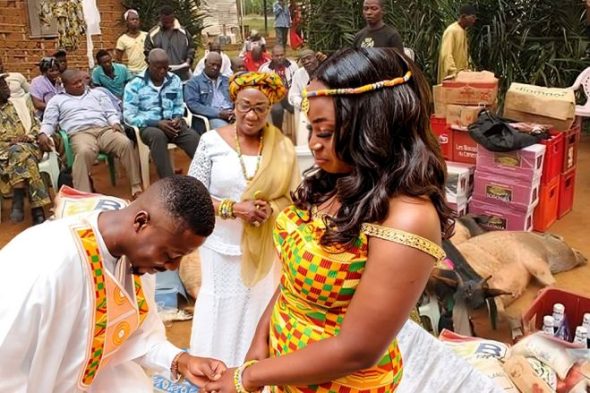 Angola: Casamento tradicional pode estar a transformar-se num negócio