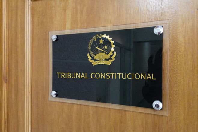 Divergências MPLA–UNITA levam ao TC proposta sobre carreiras das FAA e disciplina militar