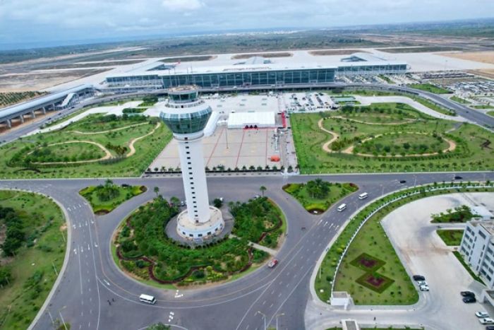 Novo Aeroporto Internacional de Luanda ainda não recebeu qualquer voo de carga.