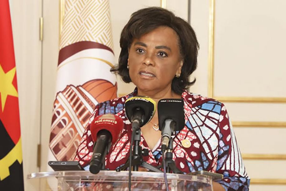 Deputados do parlamento angolano devem guiar-se pelo &quot;diálogo e tolerância&quot;