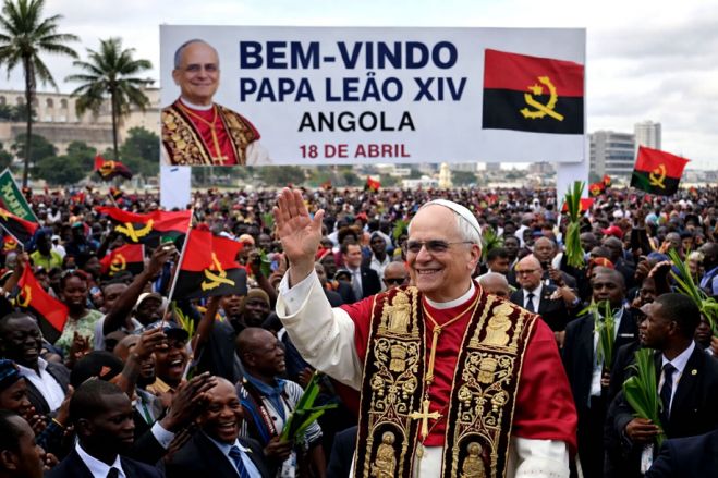 Partidos políticos angolanos esperam mensagem de paz e esperança por parte do Papa