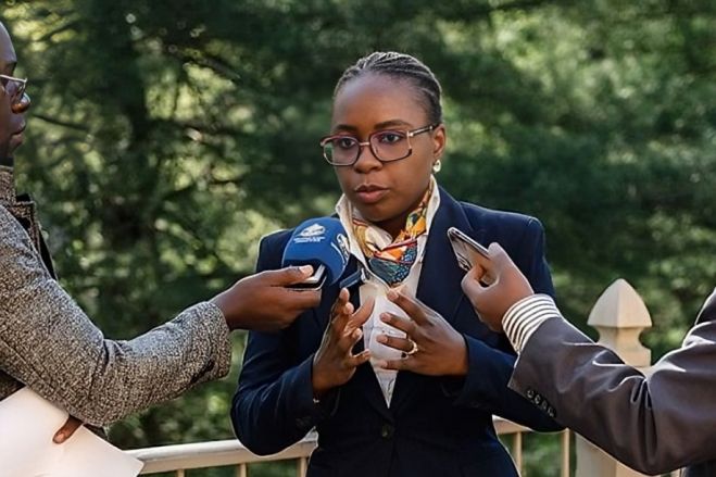 Acordo de Angola com credores chineses tem duração de 12 meses renovável - ministra