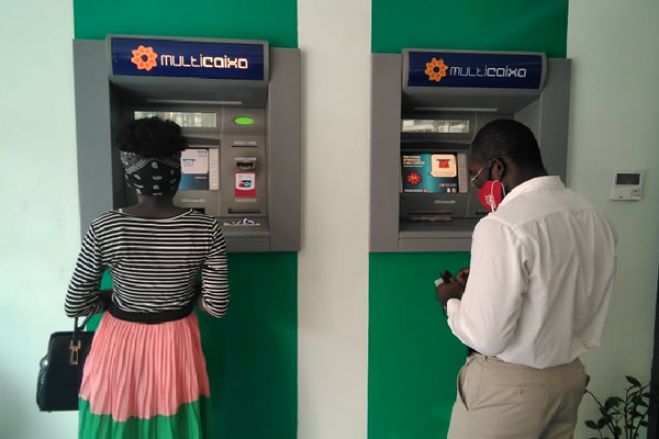 Taxa interbancária de 700 kwanzas permite disponibilidade de mais dinheiro em ATM – EMIS