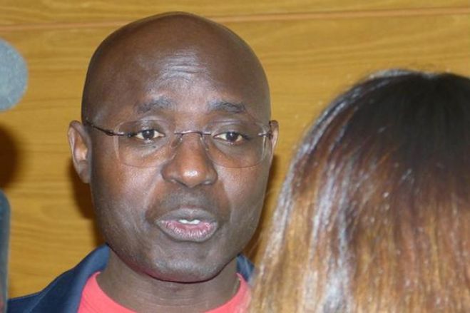 Novo Governo é um &quot;insulto&quot; à inteligência dos angolanos - Rafael Marques