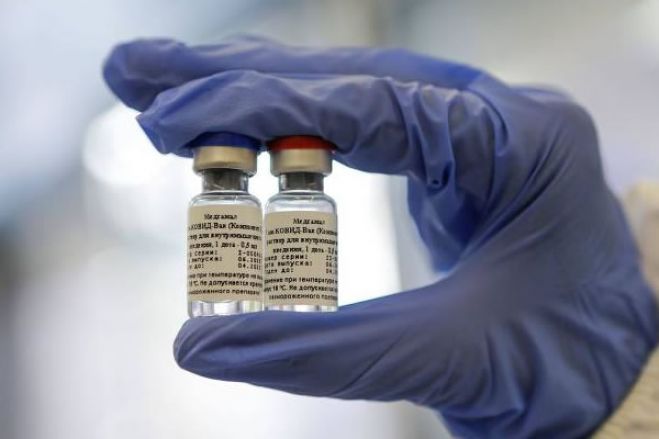 Rússia afirma que vacina Sputnik V contra covid-19 tem eficácia de 95%