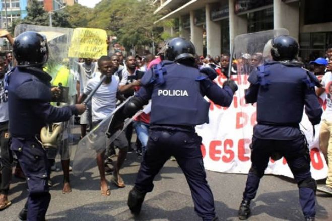 Polícia diz que partidos se demarcam de manifestações e enaltecem postura republicana da corporação