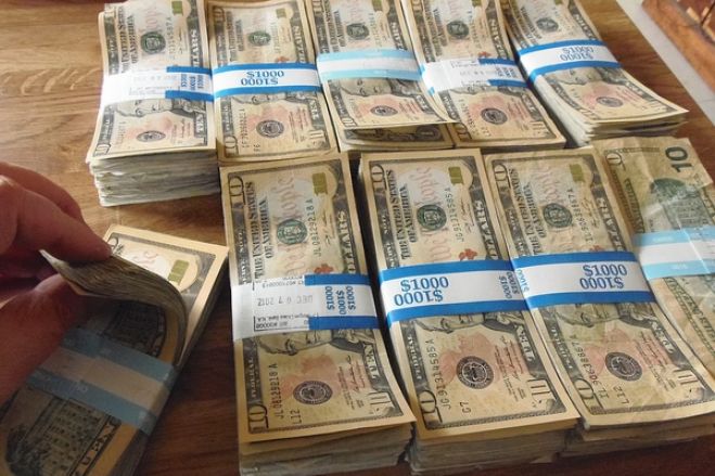 PGR angolano inicia processos para repatriamento compulsivo de capitais