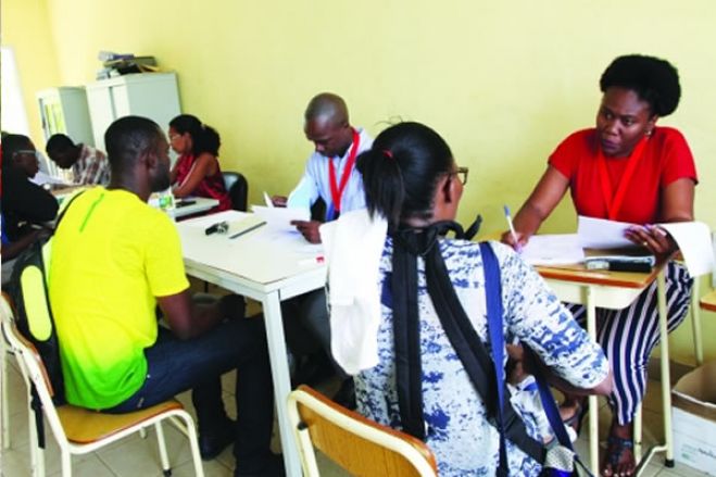 Bengo cria 51 postos de inscrição para concurso público que disponibiliza 380 vagas na Educação