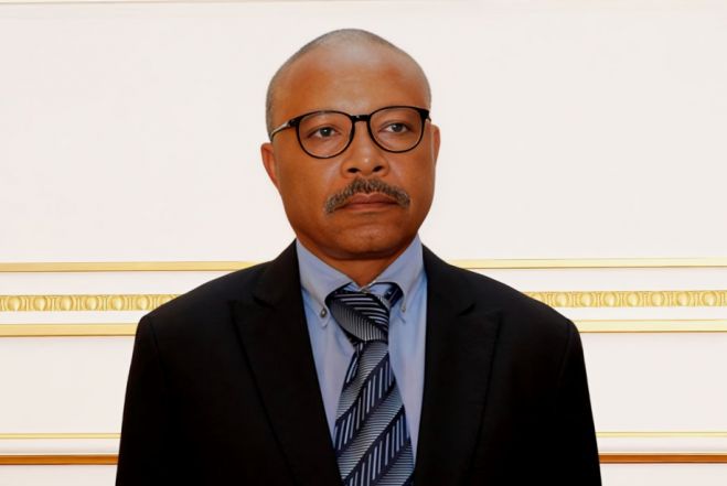 Presidente da República nomeia Lúcio Gonçalves Amaral como Ministro da Defesa