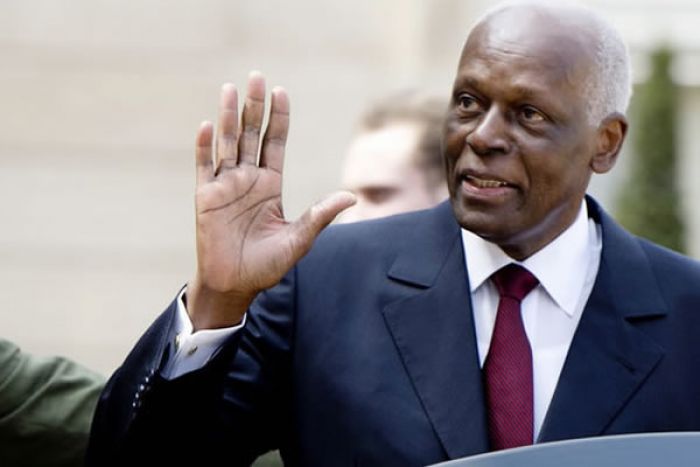 Corpo de Eduardo dos Santos autopsiado. Tchizé não tem dúvidas sobre as causas da morte do pai