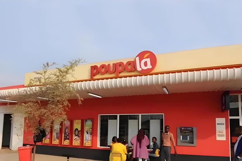 Grupo empresarial angolana compra três lojas da rede de supermercados Poupa Lá