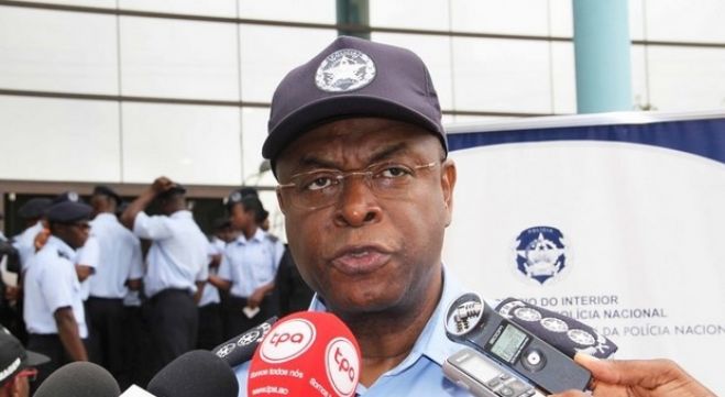 Polícia nacional reconhece que faltam esquadras em bairros de Luanda