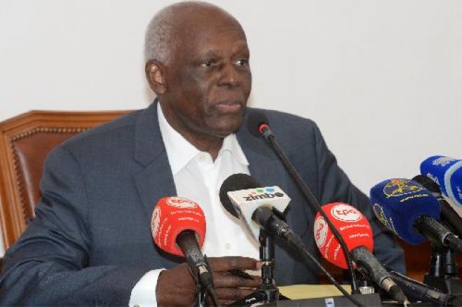 Angola coloca 1,5 bilhões de dólares a 10 anos na primeira emissão de eurobonds