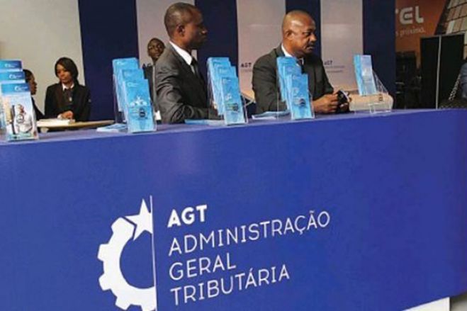 Inspecção à AGT detecta pagamentos milionários no exterior em contas privadas