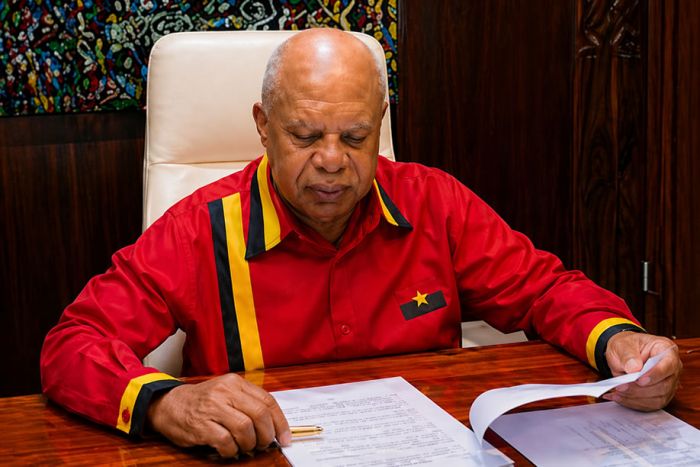 Higino Carneiro reafirma candidatura à liderança do MPLA