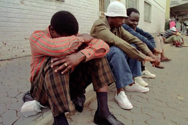 Organizações alertam para "assustador" desemprego provocado pela crise em Luanda