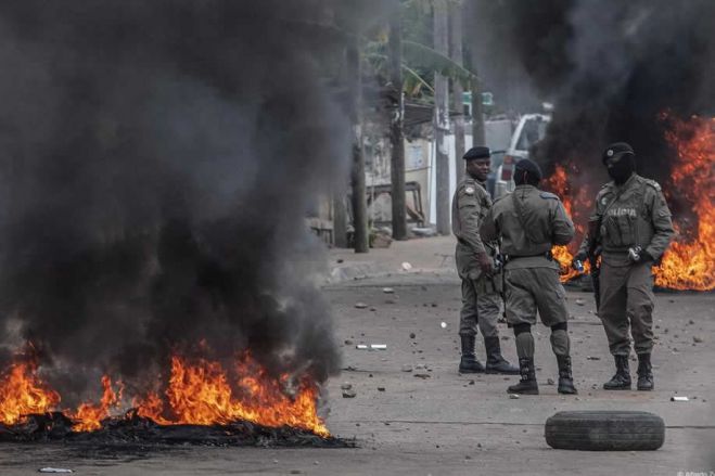 Moçambique: África do Sul pede &quot;diálogo urgente&quot; para superar violência nas ruas