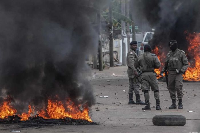 Moçambique: África do Sul pede &quot;diálogo urgente&quot; para superar violência nas ruas