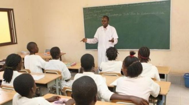 Queixas na Delegação Provincial da Educação em Luanda