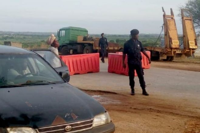 Foi desnecessário fechar Luanda e colocar corruptos nas fronteiras dizem cidadãos