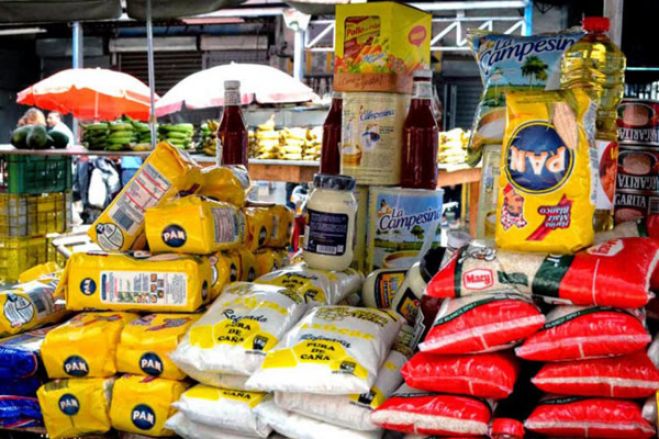 Inflação em Angola desacelera há 14 meses e atinge nível mais baixo em quase dois anos