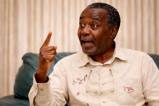 Marcolino Moco denuncia alegada tentativa de intimidação após entrevista não divulgada