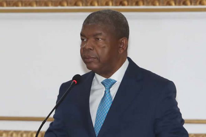 João Lourenço quer evitar demasiados vistos do Tribunal de Contas nas empreitadas públicas