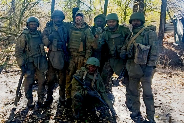 Mais de 1.400 africanos estão lutando na Ucrânia como parte da força russa.