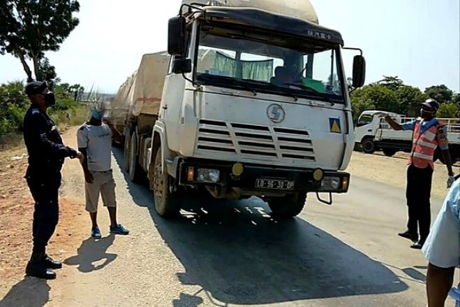 Violação da cerca Sanitária: 22 cidadãos entre policiais, FAA e médicos detidos em exercício pelo SIC