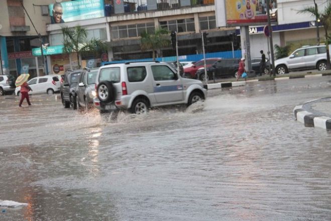 Chuva intensa destrói parcialmente 711 residências na província de Luanda