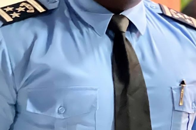 Chefe da Educação Patriótica da Polícia exonerado por esbofetear dois agentes de trânsito em serviço