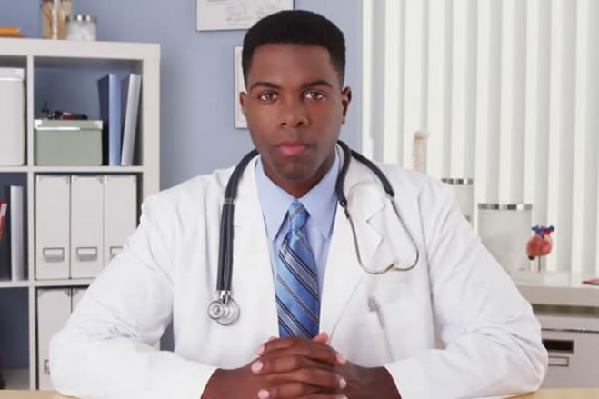 Desconstruindo preconceitos e redefinindo conceitos: quem deve ser o Dr. no hospital?